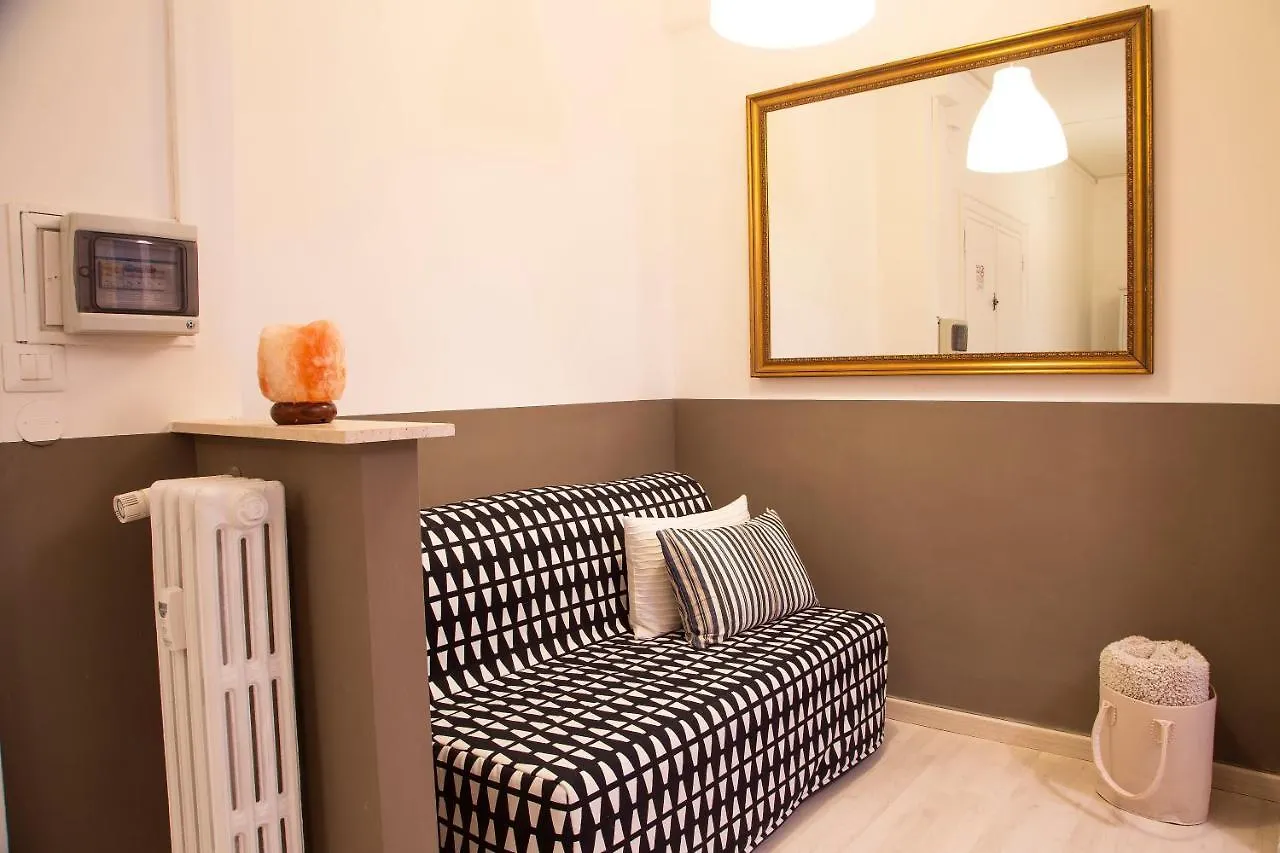 Apartment San Silverio Luxury House Rome