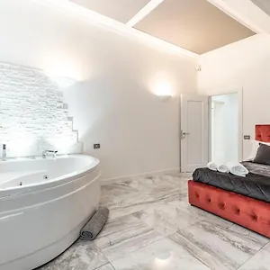 Appartamento Trevi Luxury Jacuzzi, Roma